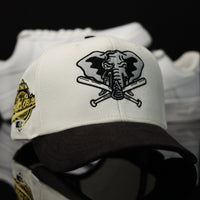 A's Stomper Snapback BOW TIE